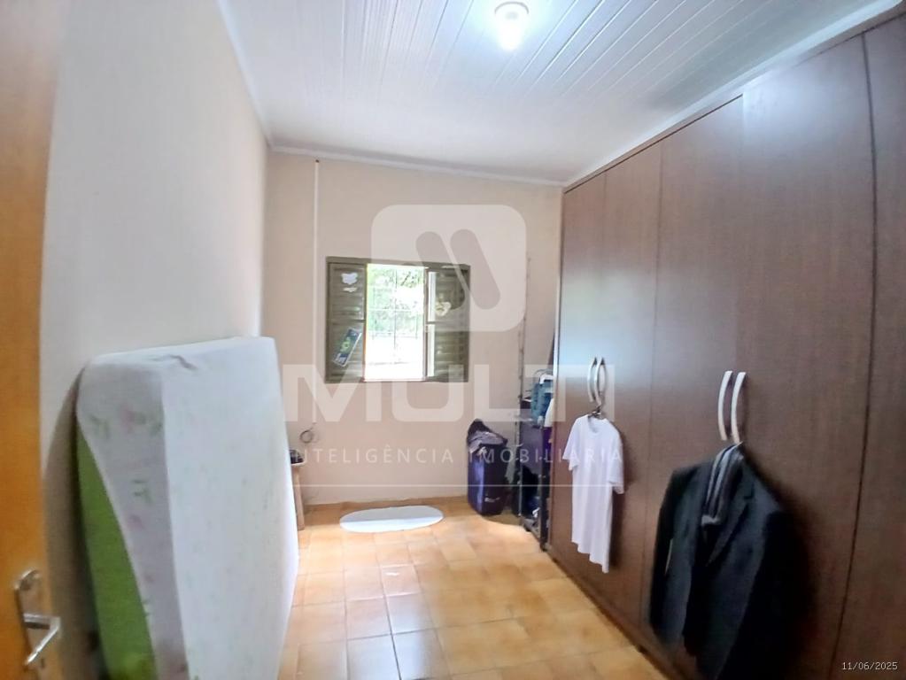Casa à venda com 3 quartos, 200m² - Foto 5