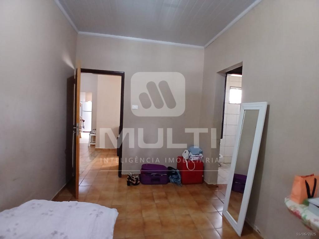 Casa à venda com 3 quartos, 200m² - Foto 8