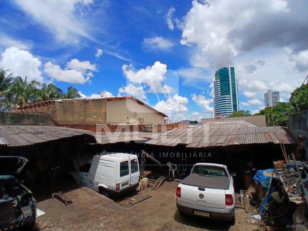 Casa à venda com 3 quartos, 200m² - Foto 18