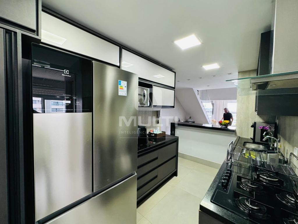 Cobertura à venda com 3 quartos, 216m² - Foto 15
