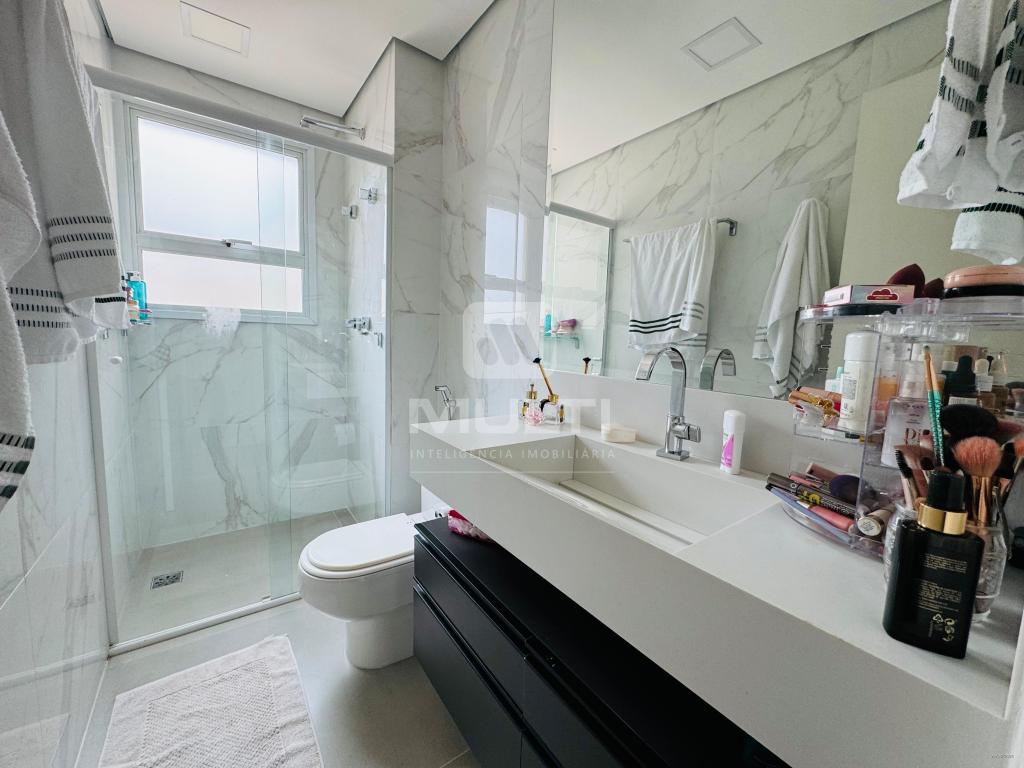 Cobertura à venda com 3 quartos, 216m² - Foto 17