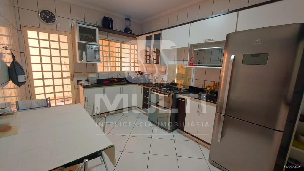 Casa, 3 quartos, 175 m² - Foto 4