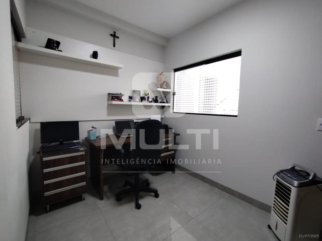 Casa, 4 quartos, 371 m² - Foto 16