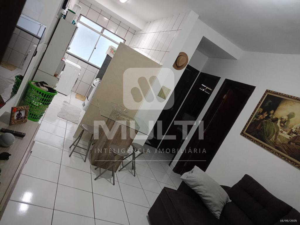 Apartamento à venda com 2 quartos, 40m² - Foto 4