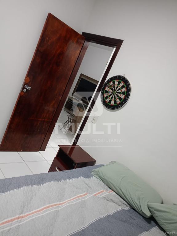 Apartamento à venda com 2 quartos, 40m² - Foto 13