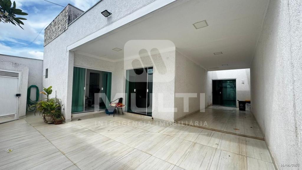 Casa, 3 quartos, 170 m² - Foto 1