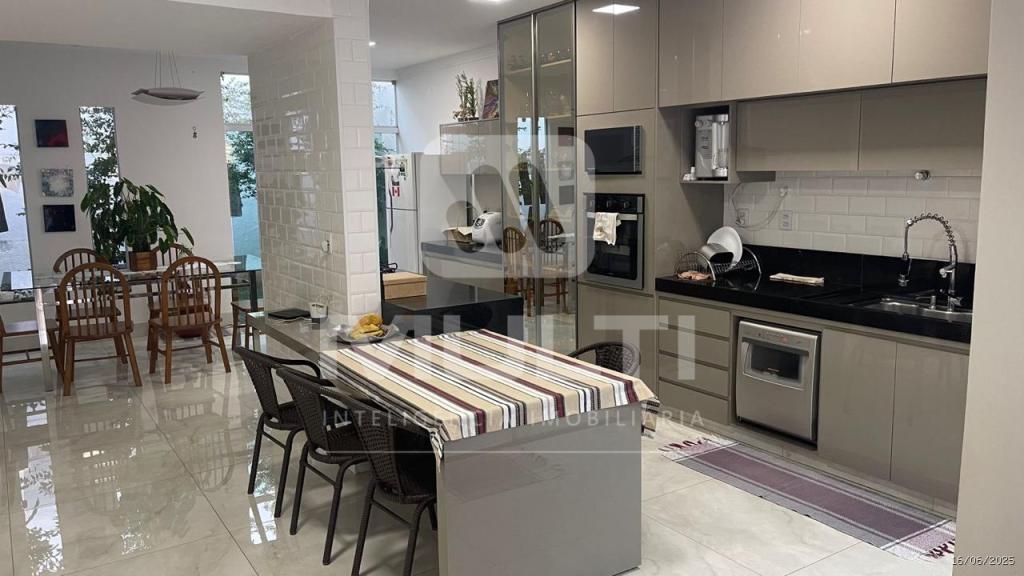 Casa, 3 quartos, 170 m² - Foto 7