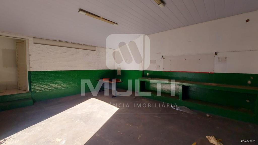 Casa, 1 quarto, 840 m² - Foto 4