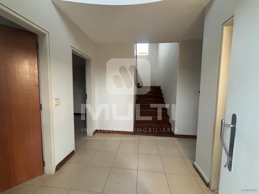 Casa, 4 quartos, 305 m² - Foto 9