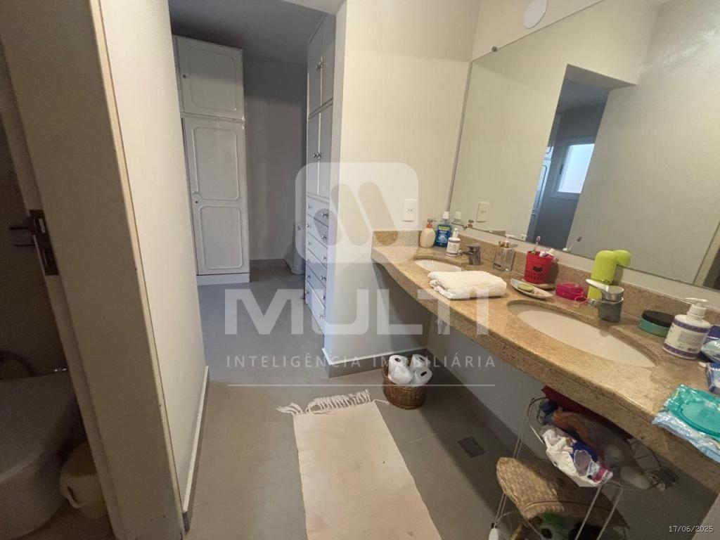 Casa, 4 quartos, 305 m² - Foto 26