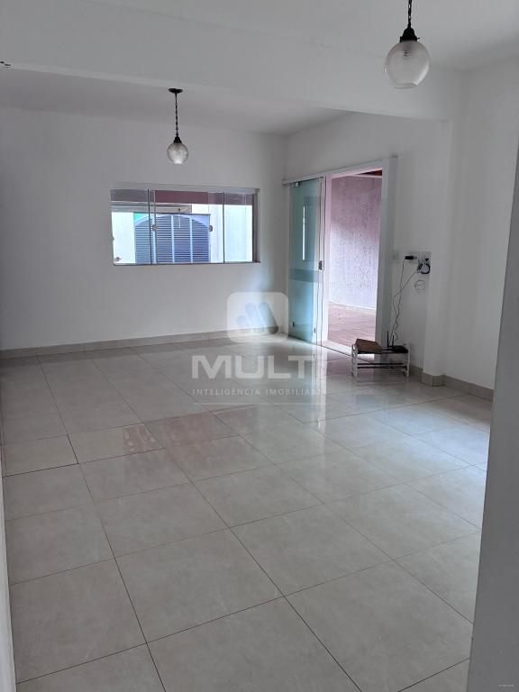 Casa, 3 quartos, 142 m² - Foto 5