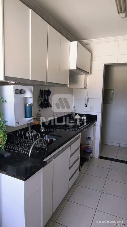 Apartamento à venda com 2 quartos, 59m² - Foto 13