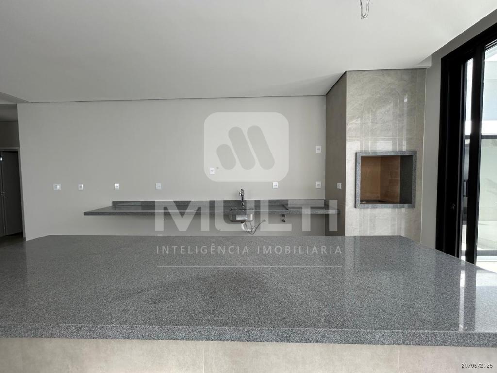 Casa de Condomínio à venda com 3 quartos, 216m² - Foto 5