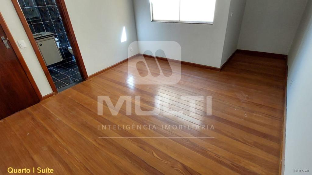 Casa, 5 quartos, 237 m² - Foto 12