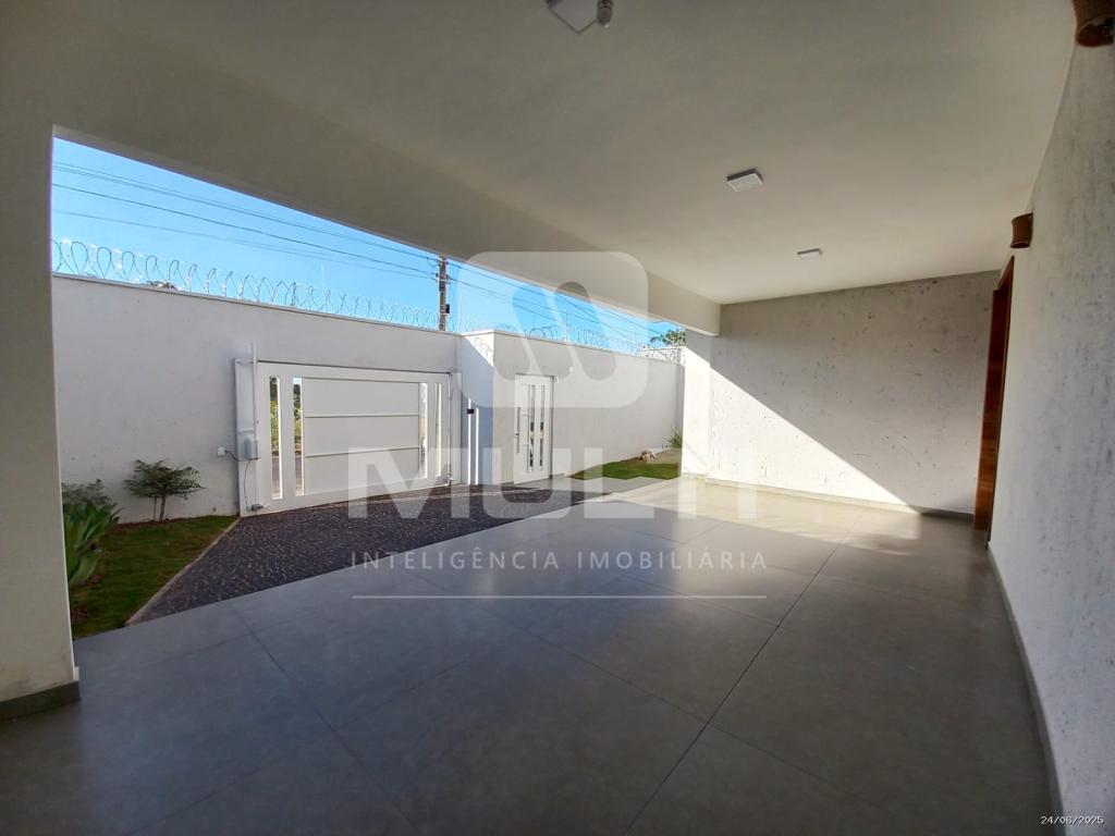 Casa à venda com 3 quartos, 287m² - Foto 2