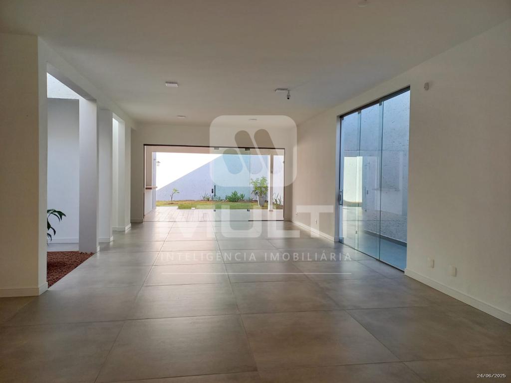 Casa à venda com 3 quartos, 287m² - Foto 7