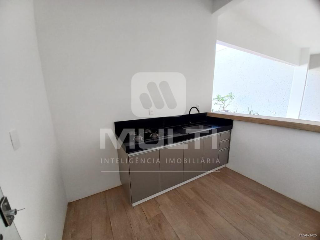Casa à venda com 3 quartos, 287m² - Foto 12