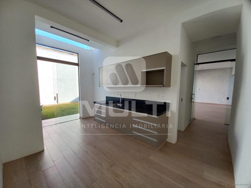 Casa à venda com 3 quartos, 287m² - Foto 13