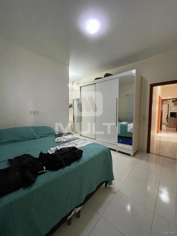Casa à venda com 3 quartos, 180m² - Foto 7