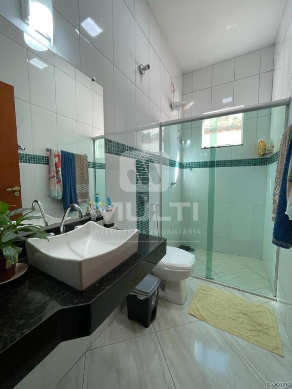 Casa à venda com 3 quartos, 180m² - Foto 11