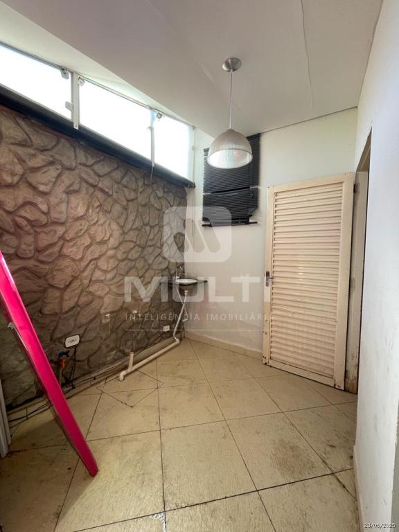 Casa à venda com 3 quartos, 180m² - Foto 15