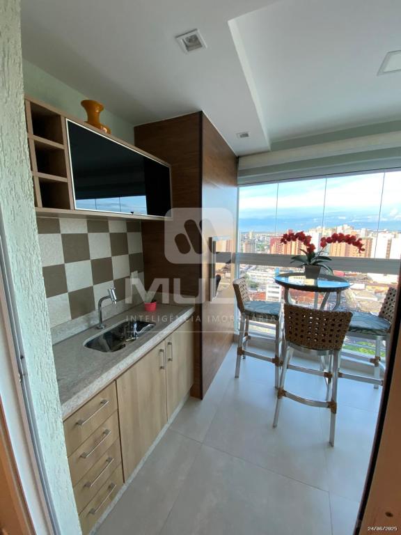 Apartamento à venda com 3 quartos, 110m² - Foto 2