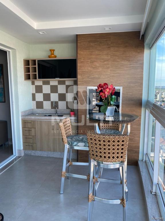 Apartamento à venda com 3 quartos, 110m² - Foto 4