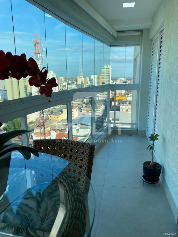 Apartamento à venda com 3 quartos, 110m² - Foto 5