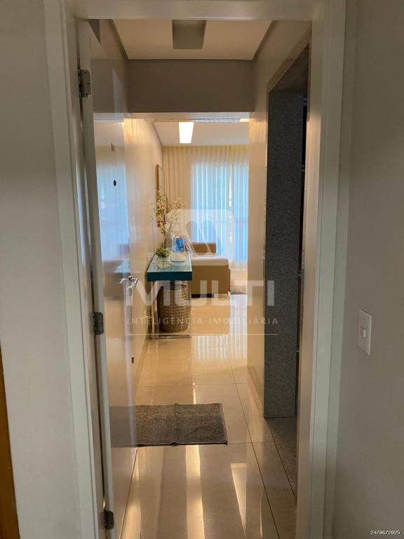 Apartamento à venda com 3 quartos, 110m² - Foto 7