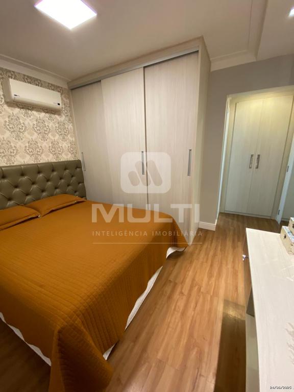 Apartamento à venda com 3 quartos, 110m² - Foto 10