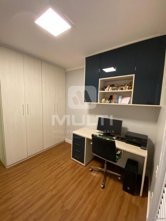 Apartamento à venda com 3 quartos, 110m² - Foto 19
