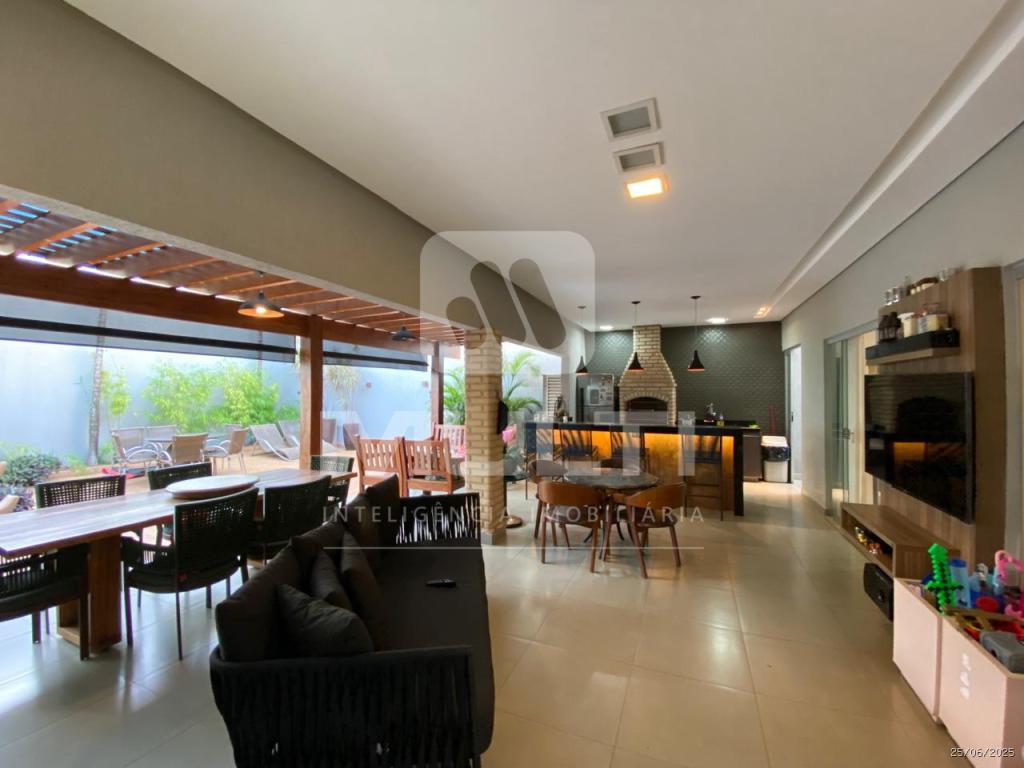 Casa à venda com 3 quartos, 200m² - Foto 10