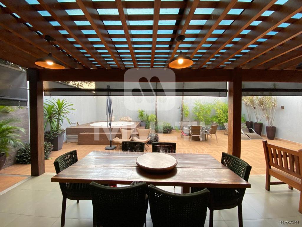 Casa à venda com 3 quartos, 200m² - Foto 15