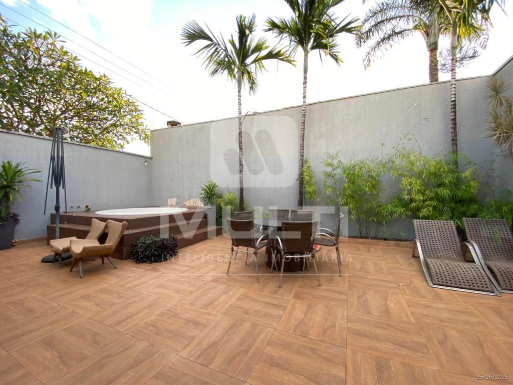 Casa à venda com 3 quartos, 200m² - Foto 16