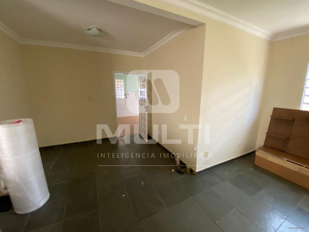 Casa, 3 quartos, 172 m² - Foto 1