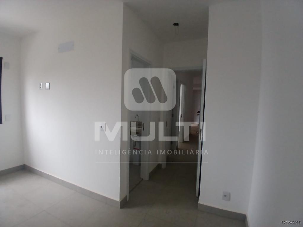 Apartamento à venda com 2 quartos, 68m² - Foto 12