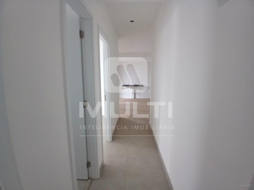 Apartamento à venda com 2 quartos, 68m² - Foto 13