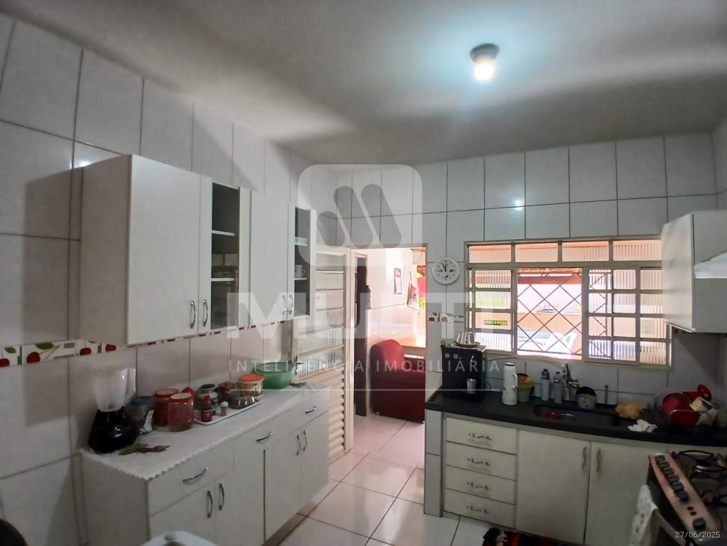 Casa, 4 quartos, 220 m² - Foto 8