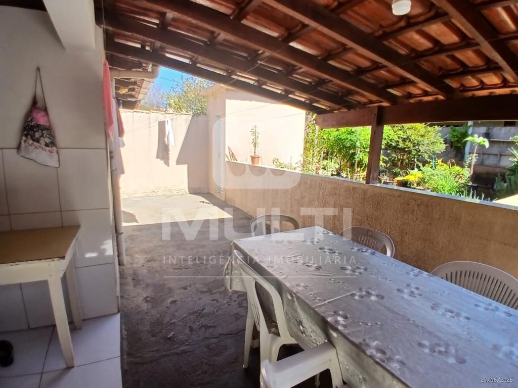 Casa, 4 quartos, 220 m² - Foto 24