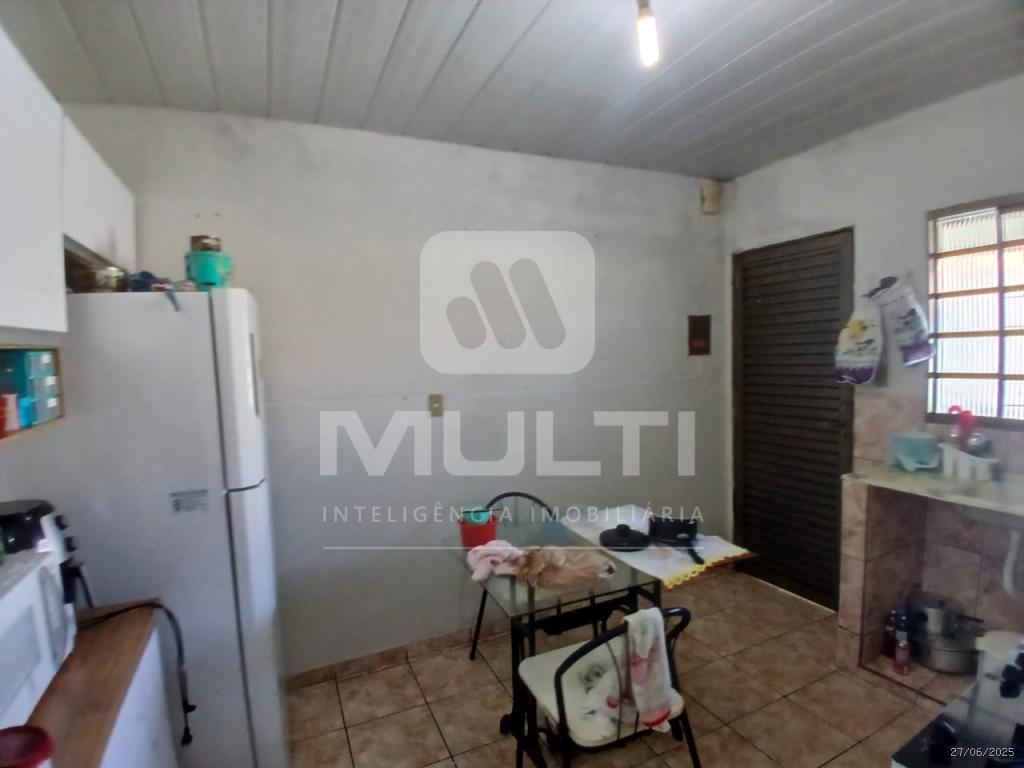 Casa, 4 quartos, 220 m² - Foto 32