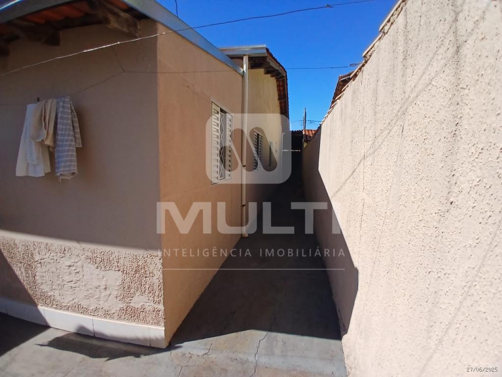 Casa, 4 quartos, 220 m² - Foto 47