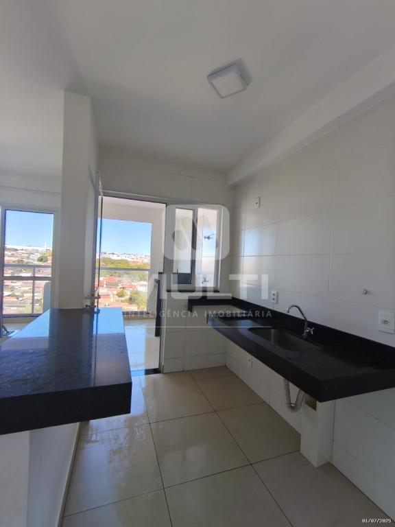 Apartamento à venda com 2 quartos, 59m² - Foto 6