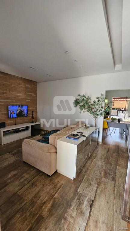 Casa, 3 quartos, 139 m² - Foto 3