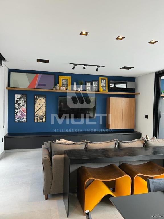 Casa à venda com 3 quartos, 150m² - Foto 3