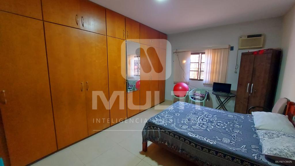 Casa, 3 quartos, 195 m² - Foto 8