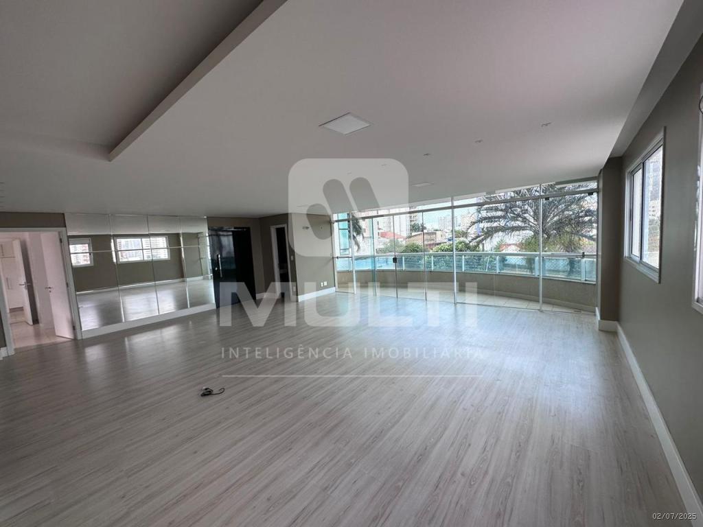 Apartamento, 3 quartos, 170 m² - Foto 1