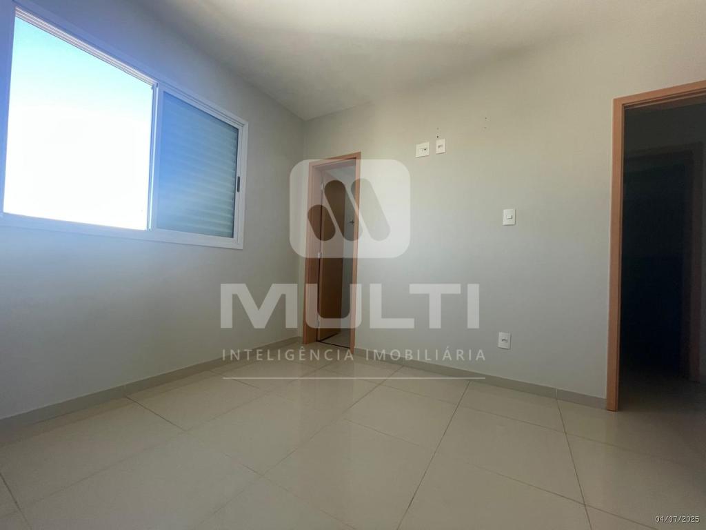 Apartamento à venda com 3 quartos, 91m² - Foto 14