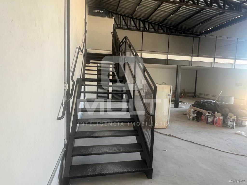 Casa à venda com 1 quarto, 255m² - Foto 5