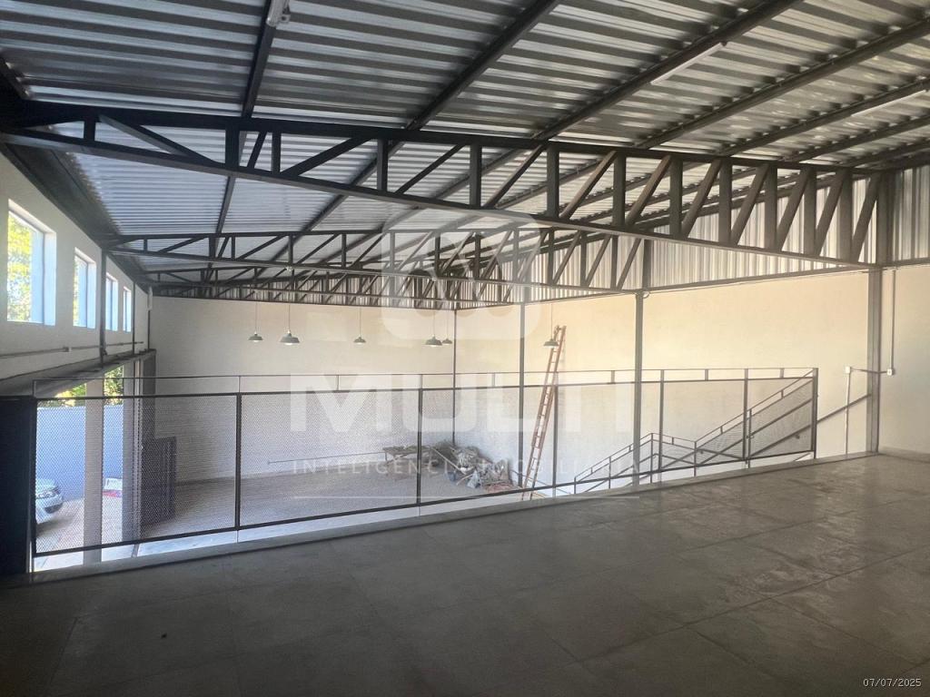 Casa à venda com 1 quarto, 255m² - Foto 8
