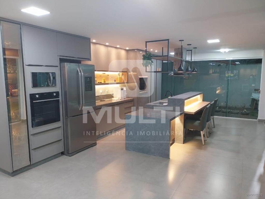 Casa, 4 quartos, 200 m² - Foto 10